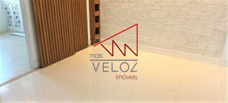 Apartamento à venda com 3 quartos, 82m² - Foto 1