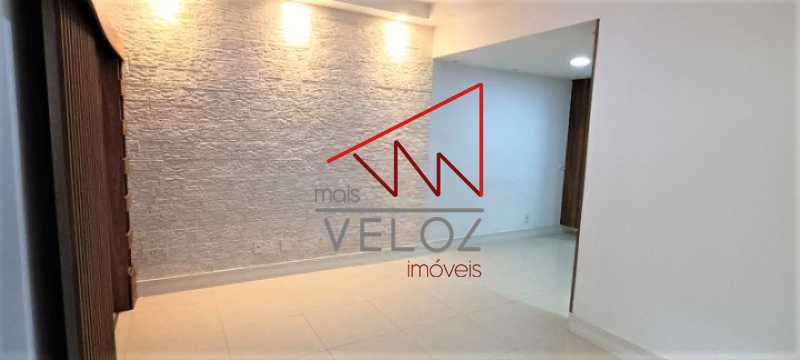 Apartamento à venda com 3 quartos, 82m² - Foto 2