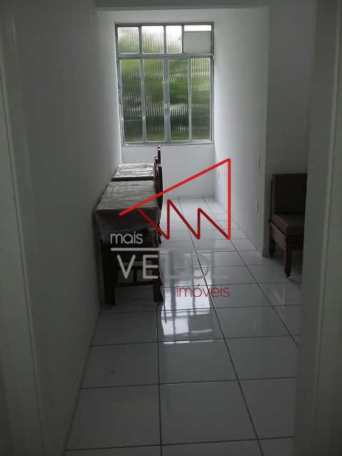 Apartamento à venda com 1 quarto, 49m² - Foto 11