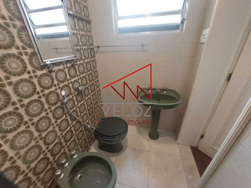 Apartamento à venda com 3 quartos, 218m² - Foto 21