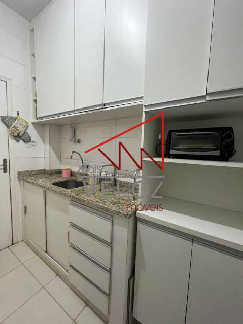 Apartamento à venda com 2 quartos, 60m² - Foto 18