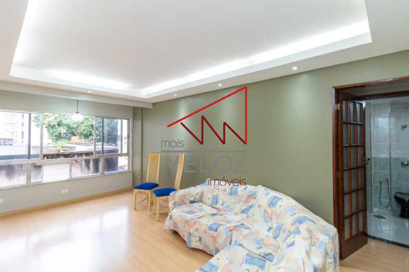 Apartamento à venda com 1 quarto, 64m² - Foto 1