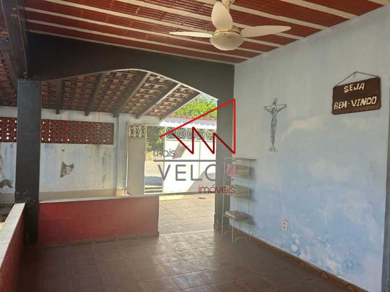 Casa à venda com 3 quartos, 68m² - Foto 24