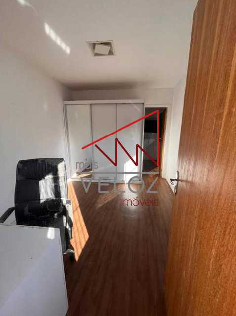 Casa à venda com 4 quartos, 159m² - Foto 12