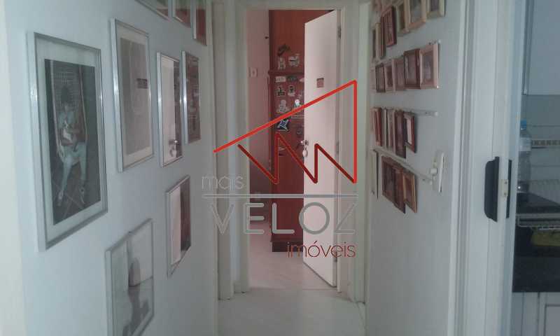 Apartamento à venda com 2 quartos, 81m² - Foto 2