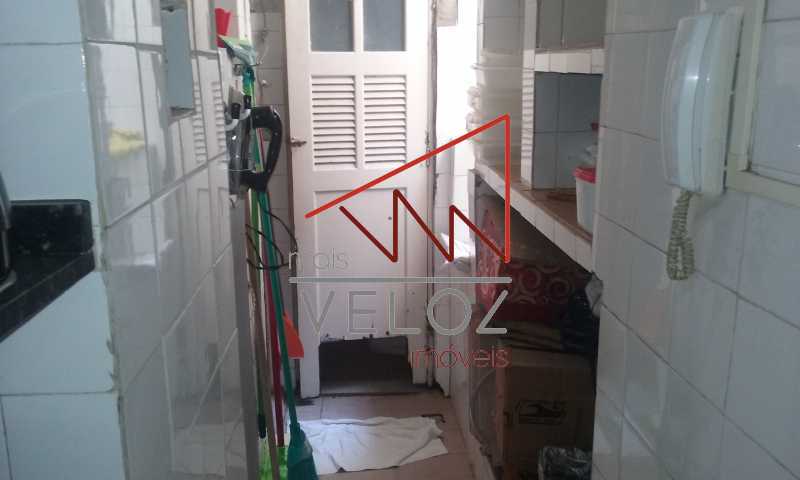 Apartamento à venda com 2 quartos, 81m² - Foto 10