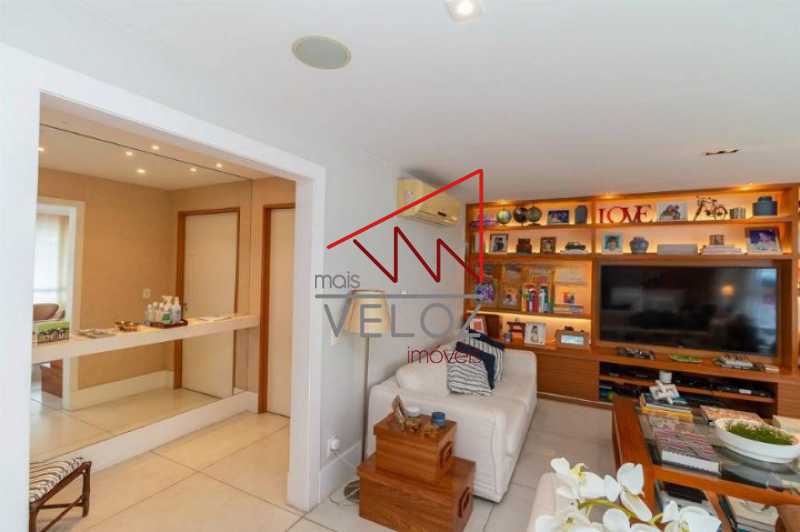 Apartamento à venda com 4 quartos, 229m² - Foto 10