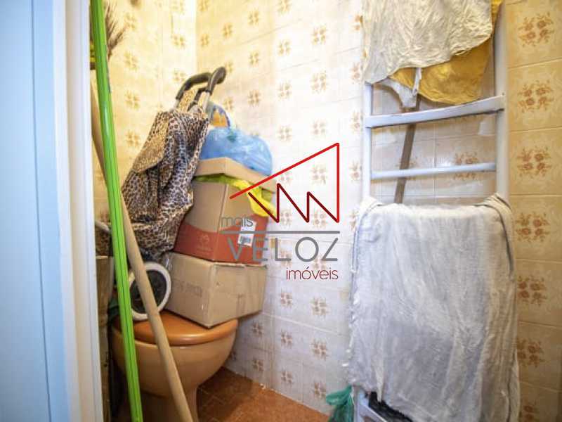 Apartamento à venda com 2 quartos, 75m² - Foto 29