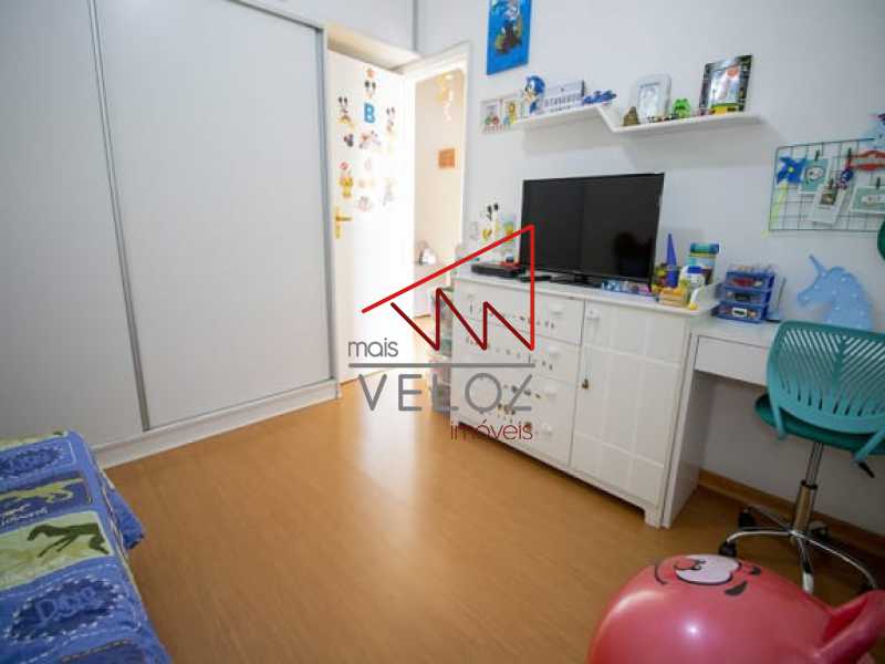 Apartamento à venda com 2 quartos, 75m² - Foto 14