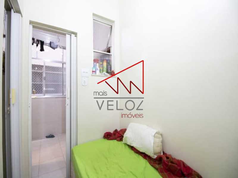 Apartamento à venda com 2 quartos, 75m² - Foto 18