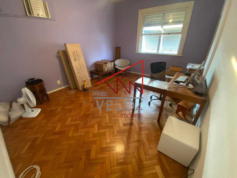 Apartamento à venda com 3 quartos, 178m² - Foto 5