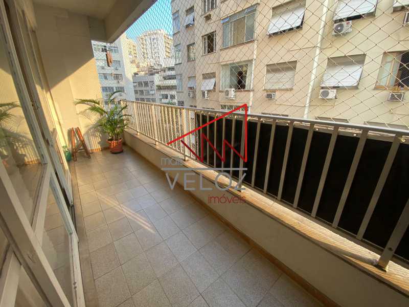 Apartamento à venda com 3 quartos, 178m² - Foto 16