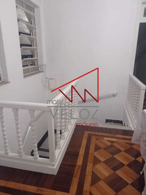 Apartamento à venda com 3 quartos, 110m² - Foto 3