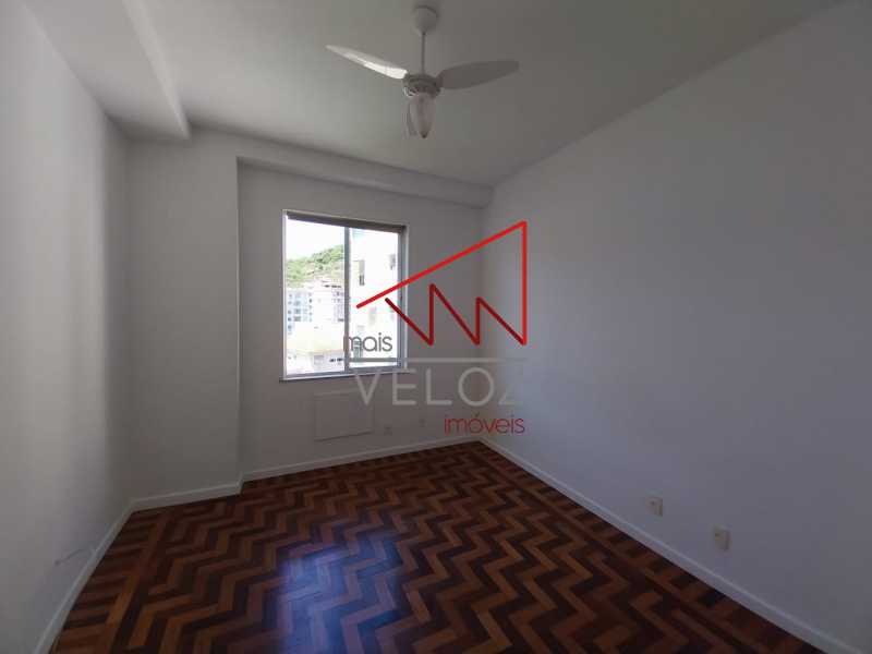 Apartamento à venda com 1 quarto, 67m² - Foto 7