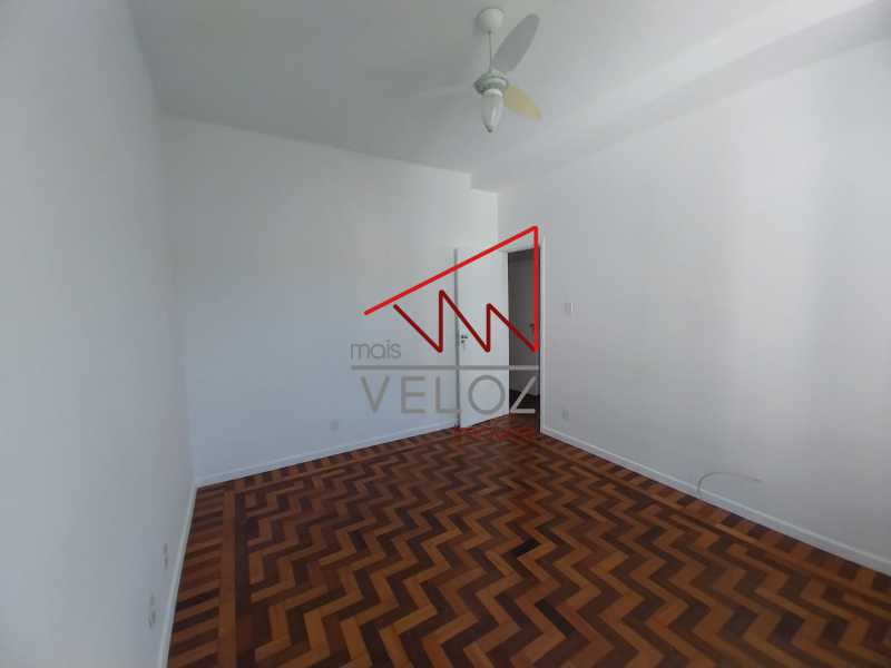 Apartamento à venda com 1 quarto, 67m² - Foto 9