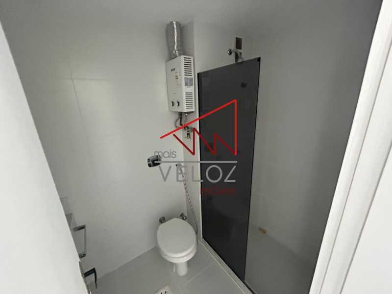 Apartamento à venda com 2 quartos, 62m² - Foto 8