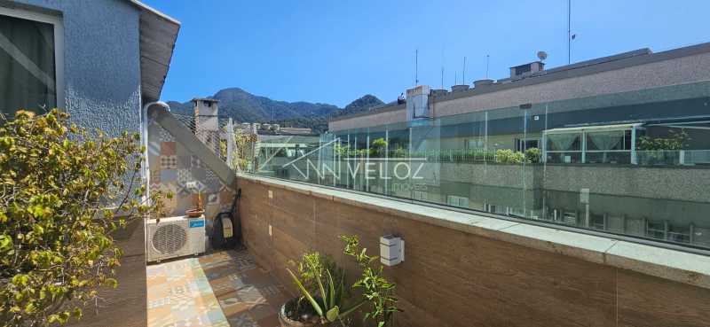 Cobertura à venda com 4 quartos, 165m² - Foto 16