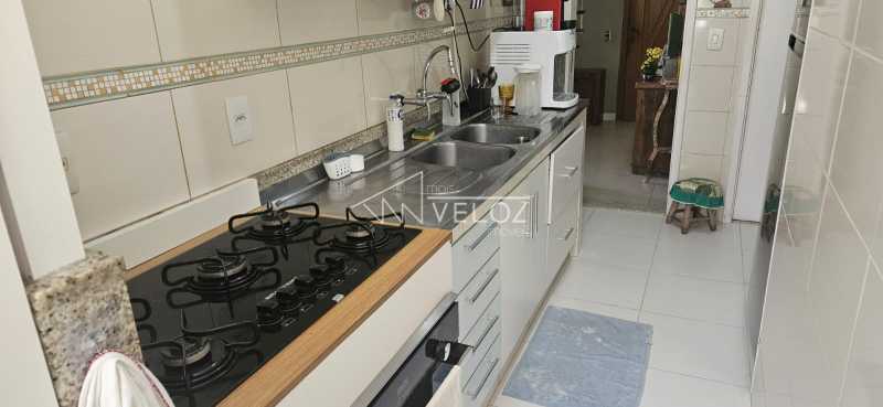 Cobertura à venda com 4 quartos, 165m² - Foto 28