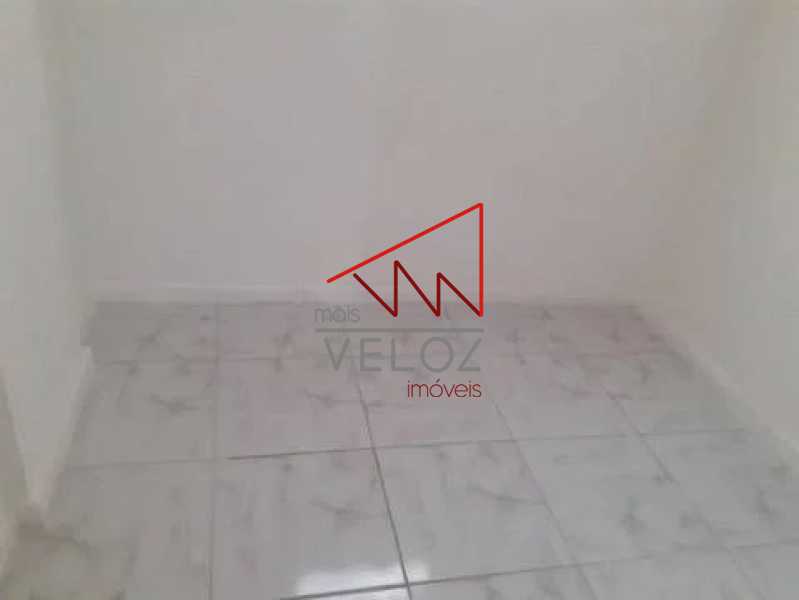 Apartamento à venda com 2 quartos, 62m² - Foto 13