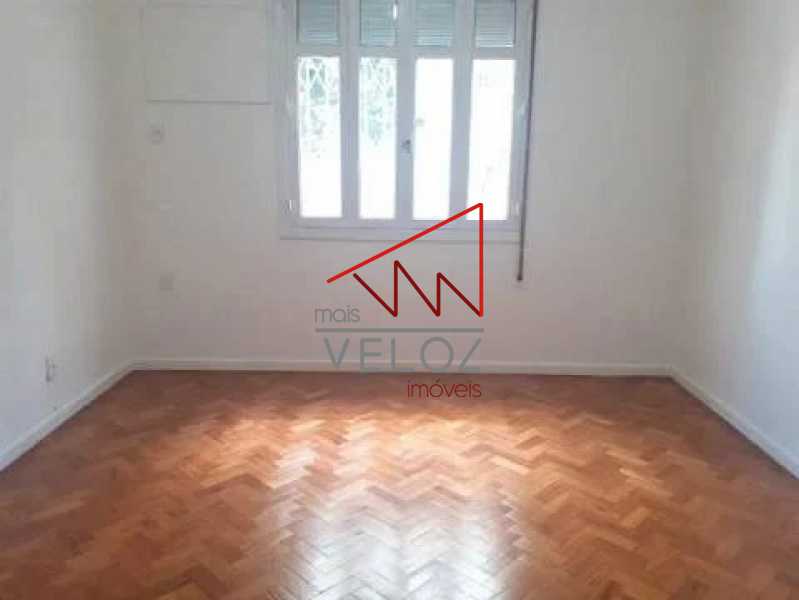 Apartamento à venda com 2 quartos, 62m² - Foto 3