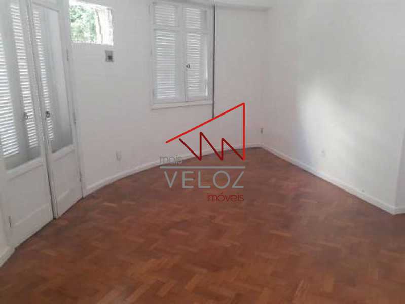 Apartamento à venda com 2 quartos, 62m² - Foto 5