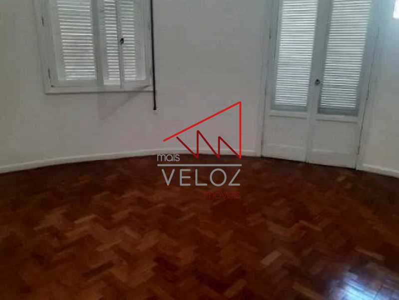 Apartamento à venda com 2 quartos, 62m² - Foto 7