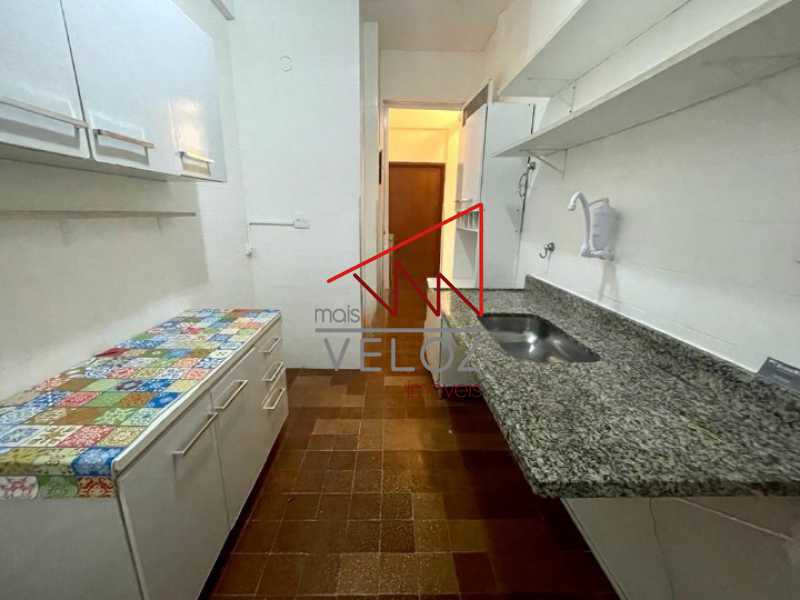 Apartamento à venda com 3 quartos, 93m² - Foto 22