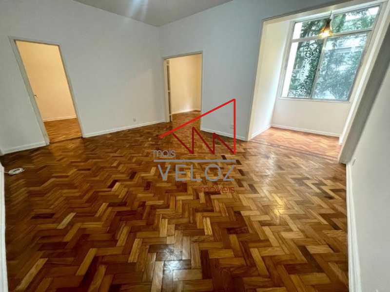 Apartamento à venda com 3 quartos, 93m² - Foto 7