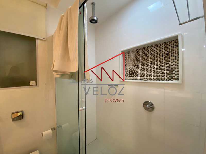 Apartamento à venda com 3 quartos, 136m² - Foto 15