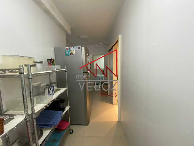 Apartamento à venda com 3 quartos, 136m² - Foto 28