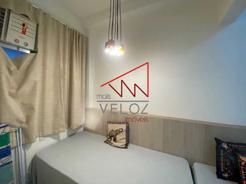 Apartamento à venda com 3 quartos, 136m² - Foto 29