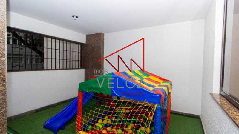 Apartamento à venda com 3 quartos, 137m² - Foto 22