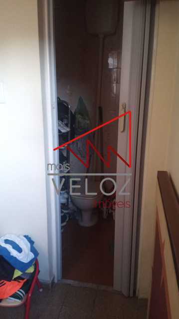 Apartamento à venda com 2 quartos, 75m² - Foto 9