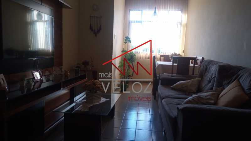 Apartamento à venda com 2 quartos, 75m² - Foto 20