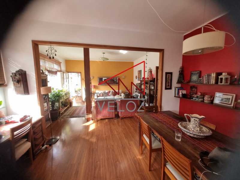 Apartamento à venda com 3 quartos, 128m² - Foto 5