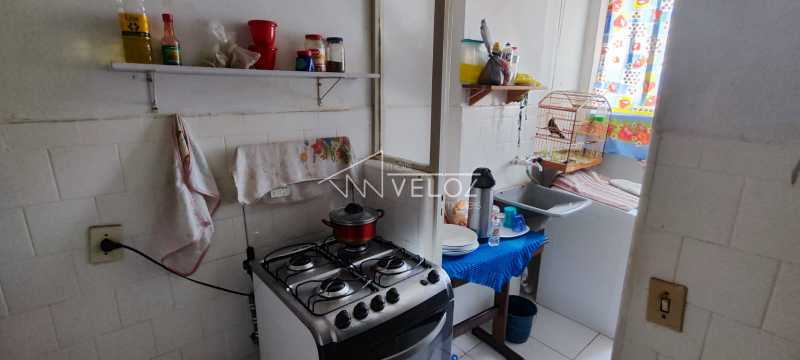 Apartamento à venda com 2 quartos, 62m² - Foto 15