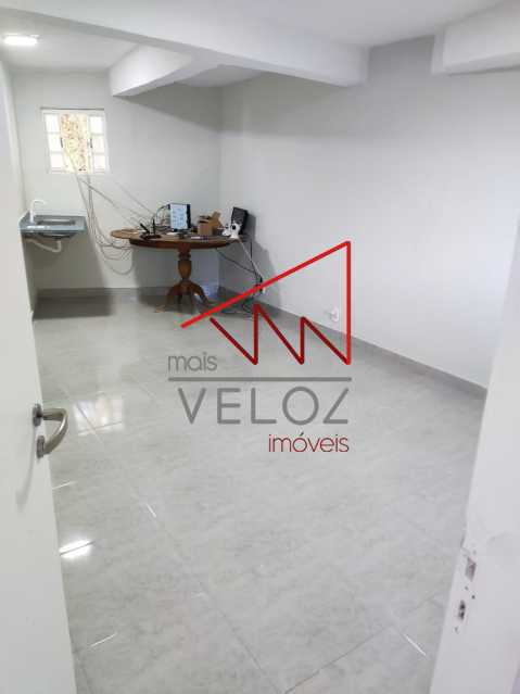 Casa de Vila à venda com 8 quartos, 600m² - Foto 20