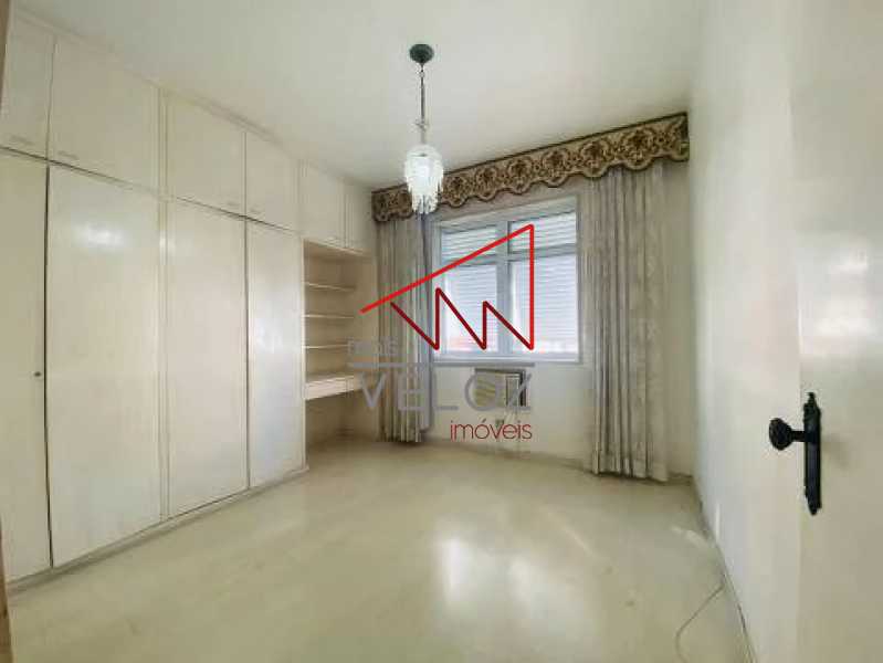 Apartamento à venda com 4 quartos, 187m² - Foto 14