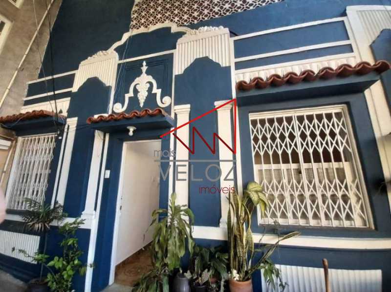 Casa de Vila à venda com 3 quartos, 65m² - Foto 2