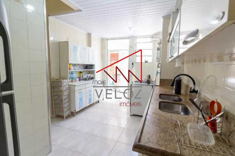 Apartamento à venda com 4 quartos, 137m² - Foto 24