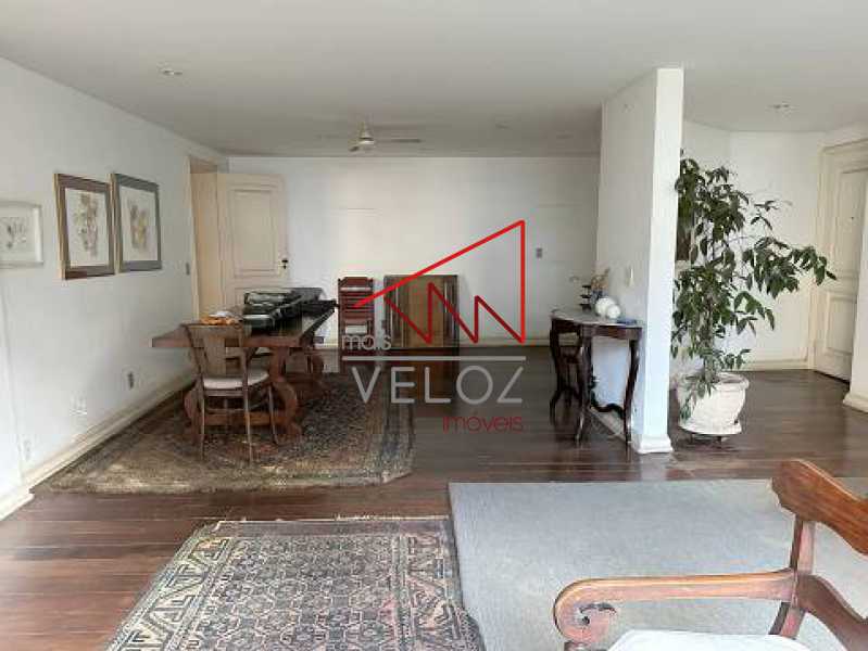 Apartamento à venda com 4 quartos, 195m² - Foto 4