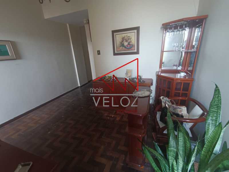 Apartamento à venda com 1 quarto, 39m² - Foto 1