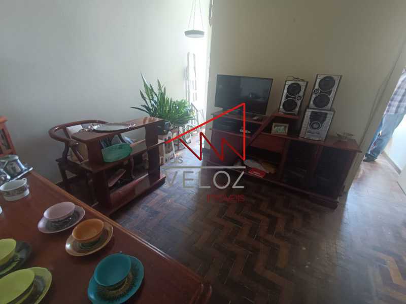 Apartamento à venda com 1 quarto, 39m² - Foto 3