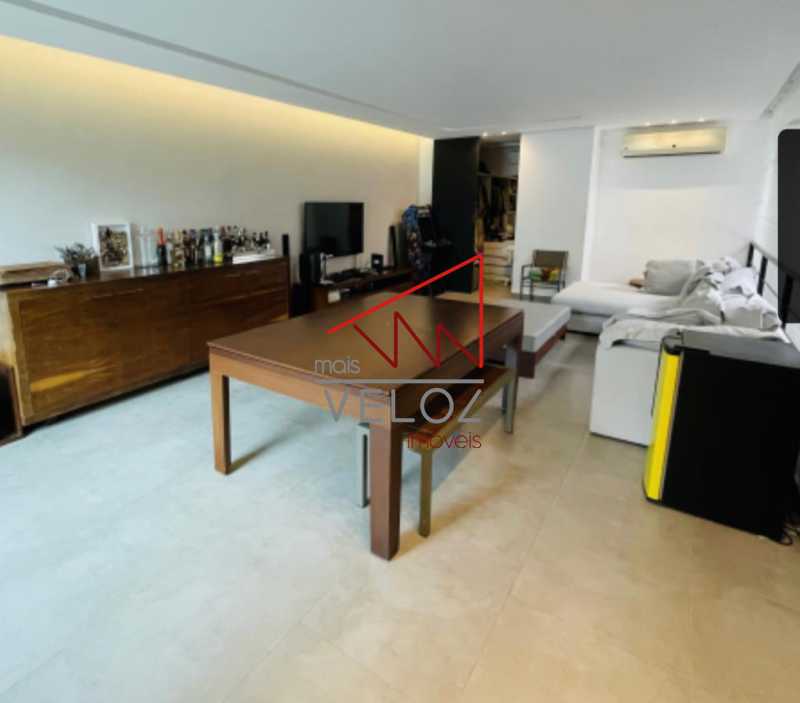 Cobertura à venda com 4 quartos, 400m² - Foto 2