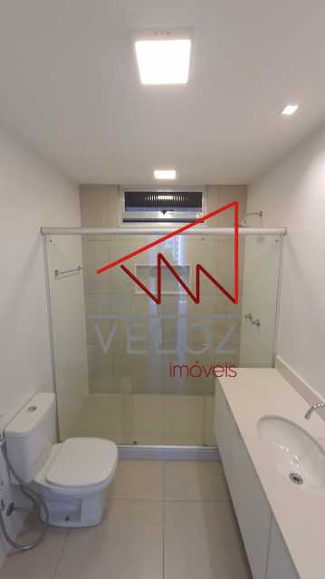 Apartamento à venda com 2 quartos, 80m² - Foto 16