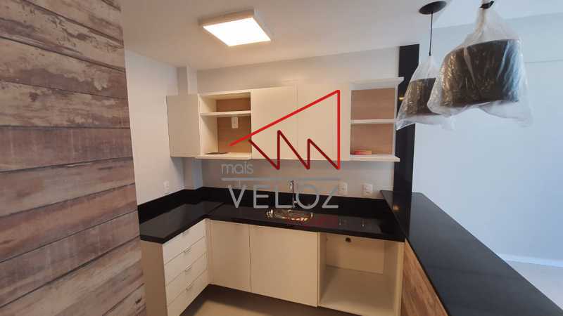 Apartamento à venda com 2 quartos, 80m² - Foto 7