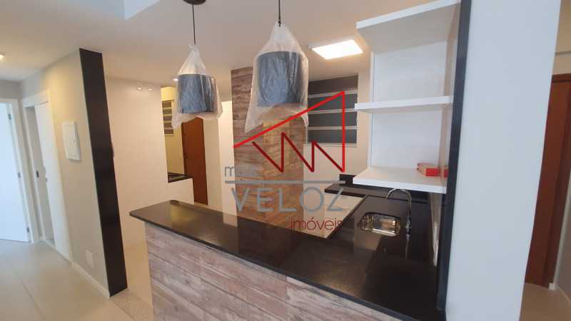 Apartamento à venda com 2 quartos, 80m² - Foto 6