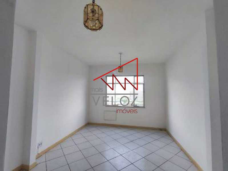 Apartamento à venda com 1 quarto, 27m² - Foto 2