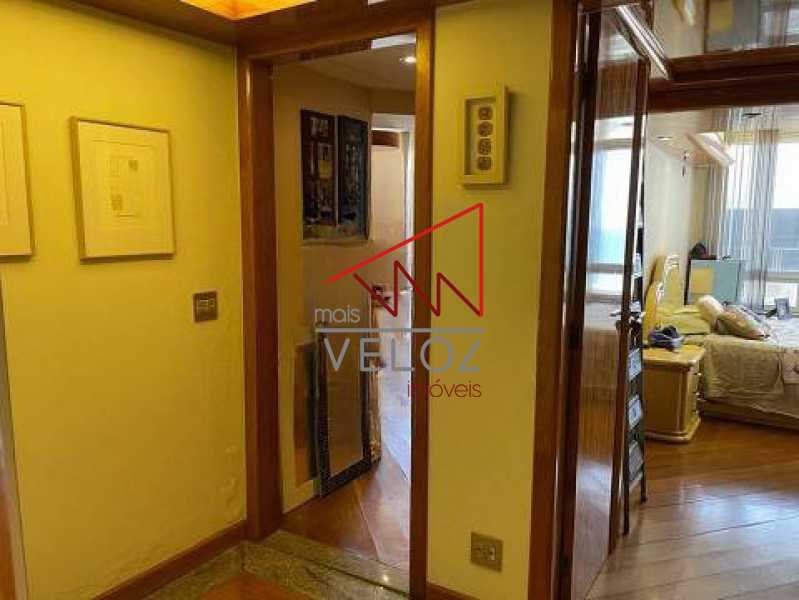 Apartamento à venda com 4 quartos, 290m² - Foto 16