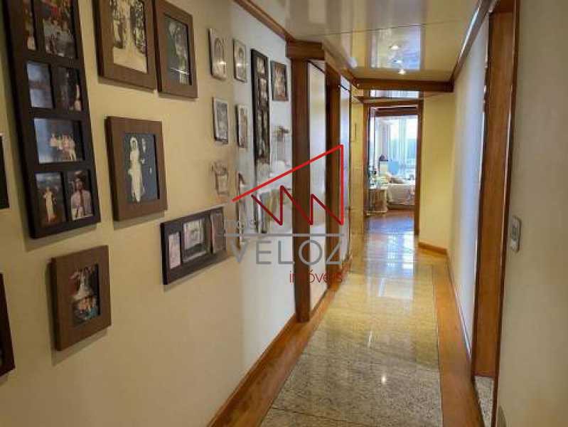 Apartamento à venda com 4 quartos, 290m² - Foto 7